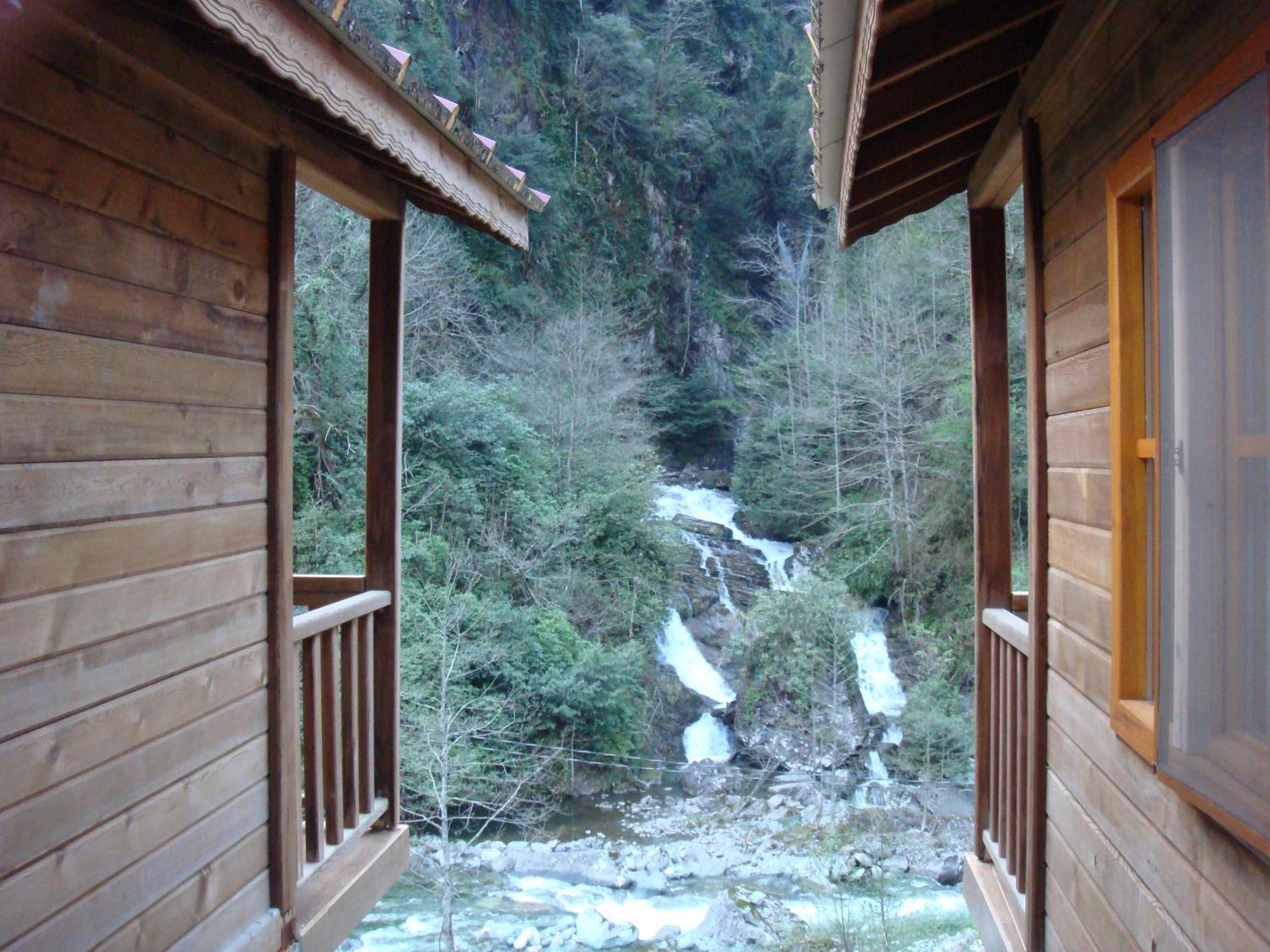 Mencuna Konaklari Arhavi Habitación foto